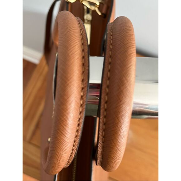 Michael Kors Large Saffiano Leather Selma Satchel Handbag Luggage Brown - Picture 9 of 16